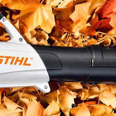Новинка: аккумуляторное воздуходувное устройство STIHL BGA 56