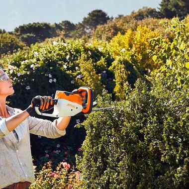 Новинка: аккумуляторные мотоножницы STIHL HSA 56